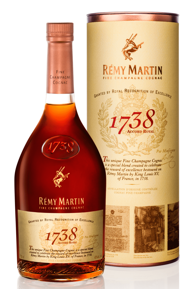 robbies-whisky-merchants-r-my-martin-remy-martin-1738-accord-royal-1660902166Remy-Martin-1738-RWM-Image.png